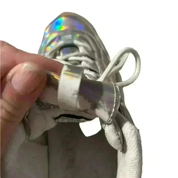 Fila Chunky Light Pink Iridescent Sneakers, Size 8‎ - Picture 7 of 8